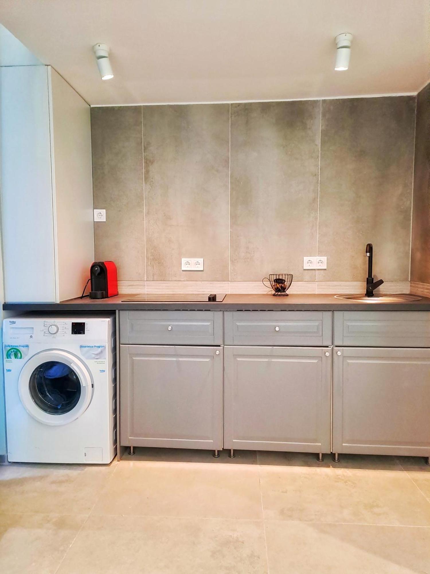 Masszi Apartman Budapeste Exterior foto